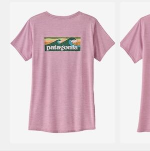 Patagonia Pink Short Sleeve Tee with Mountain Graphic